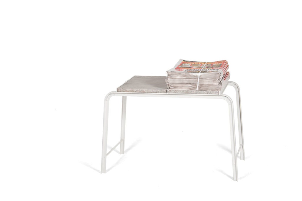 vij5 tabloid tables sidetable 01 2012 image by vij5