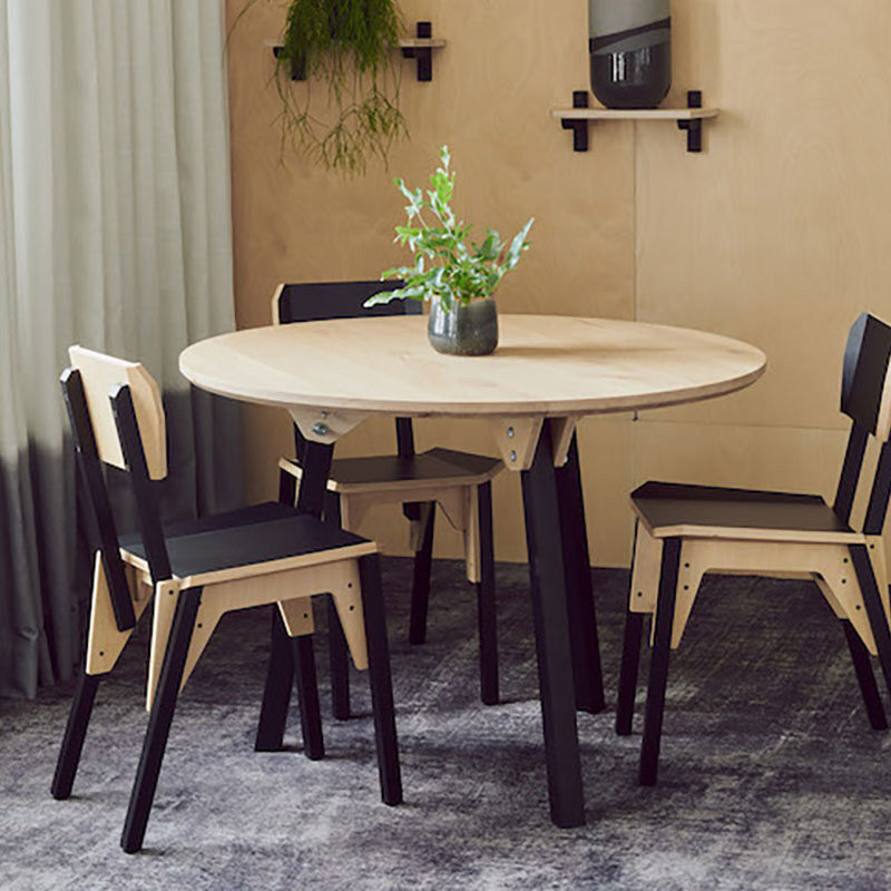 S Chair 's Chair INTERIOR Adelboden   image by Michael Sinclair (2) vierkant S Chair 's Chair INTERIOR Adelboden   image by Michael Sinclair (2) vierkant