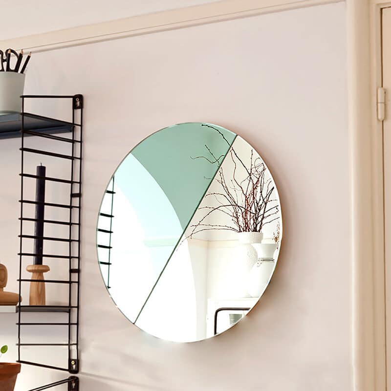 Vij5 MoonriseMirror Green 2015 setting 05 image by Vij5 vierkant Vij5 MoonriseMirror Green 2015 setting 05 image by Vij5 vierkant