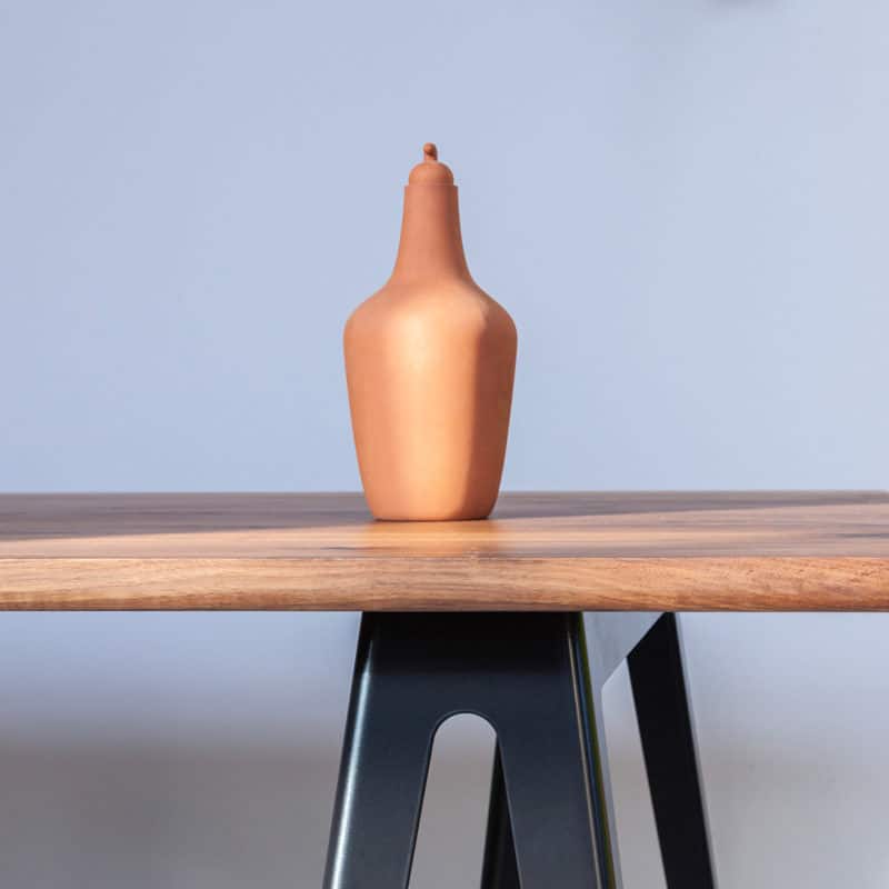 Vij5 Trestle Table in massief noten door David Derksen 2021 image by Vij5 IMG 1459 Vij5 Trestle Table in massief noten door David Derksen 2021 image by Vij5 IMG 1459