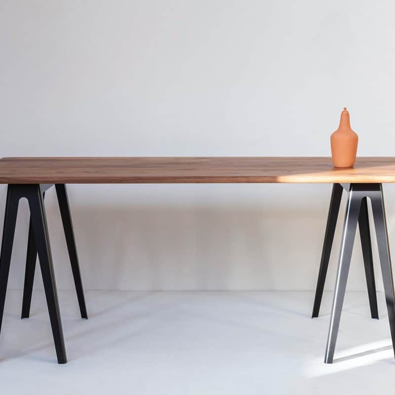 Vij5 Trestle Table in massief noten door David Derksen 2021 image by Vij5 IMG 1471 Vij5 Trestle Table in massief noten door David Derksen 2021 image by Vij5 IMG 1471