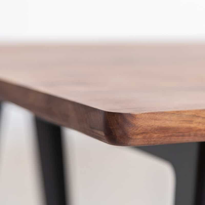 Vij5 Trestle Table in massief noten door David Derksen 2021 image by Vij5 IMG 1486 Vij5 Trestle Table in massief noten door David Derksen 2021 image by Vij5 IMG 1486