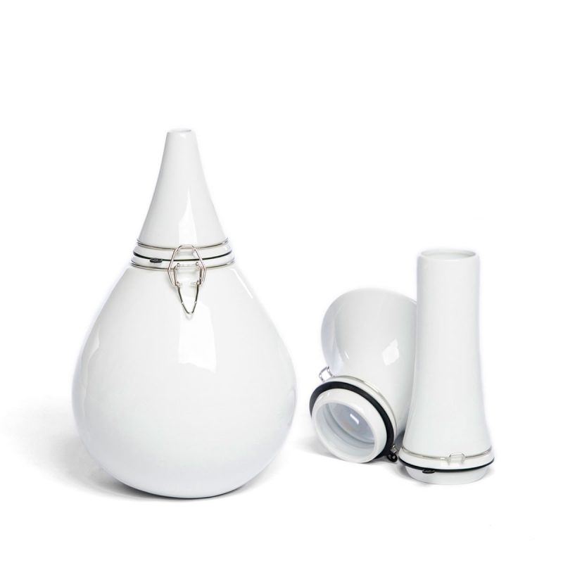 vij5 flexvase 2007 02 image by merel van beukering vij5 flexvase 2007 02 image by merel van beukering