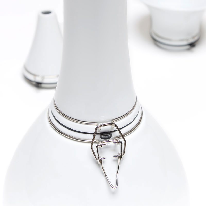 vij5 flexvase 2007 04 image by merel van beukering square vij5 flexvase 2007 04 image by merel van beukering square