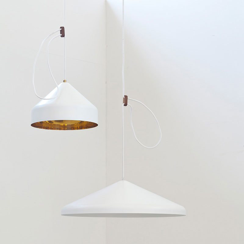 vij5 lloop xl uni white ral9016 setting 01 image by vij5 square vij5 lloop xl uni white ral9016 setting 01 image by vij5 square