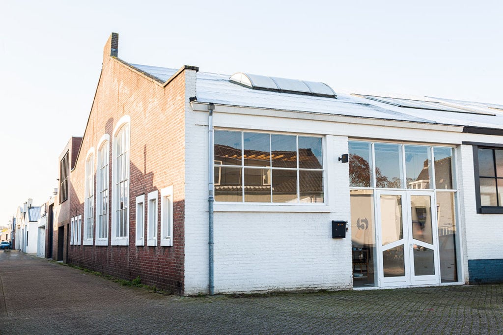 vij5 showroom ddw2019 img 4589