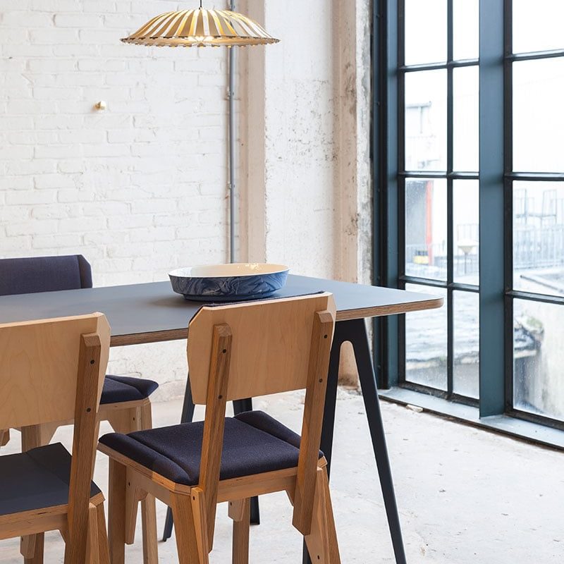 glint light s chair trestle table @ object rotterdam foto door vij5 glint light s chair trestle table @ object rotterdam foto door vij5