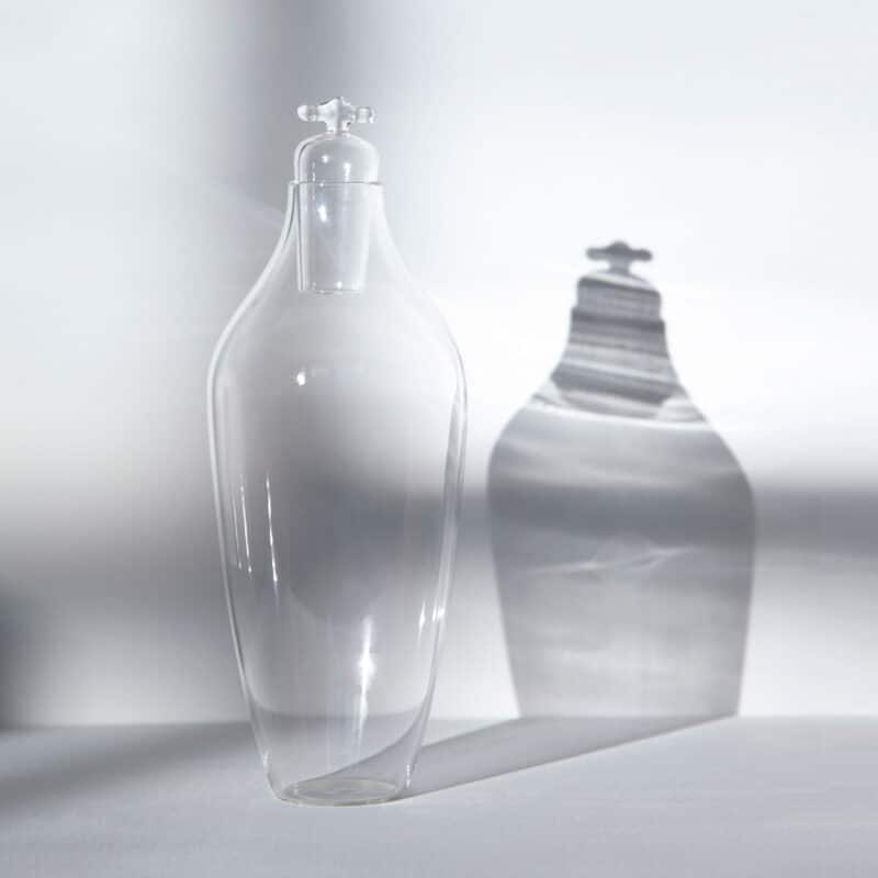 Tap Water Carafe in glas Image by Vij5 2022 WEB vierkant Tap Water Carafe in glas Image by Vij5 2022 WEB vierkant