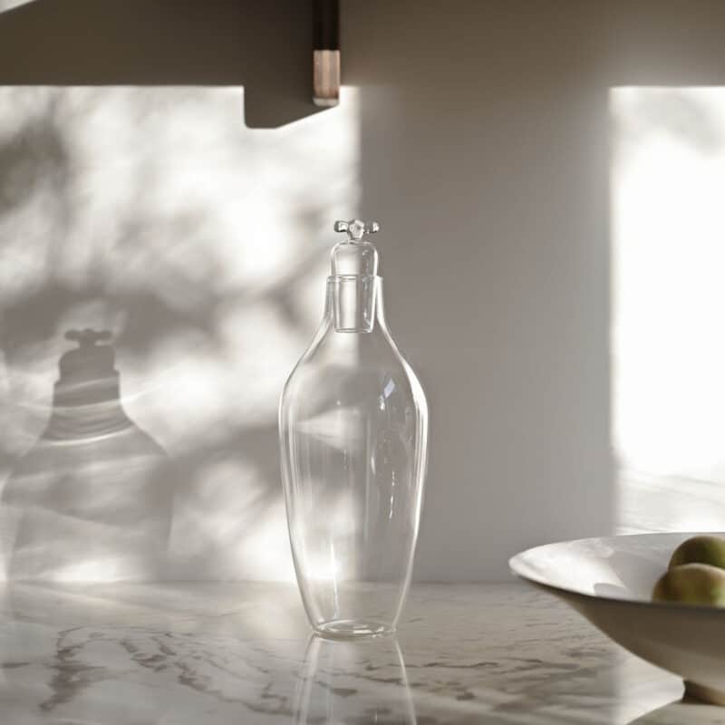 Vij5 Tap Water Carafe by LOTTEDERAADT (Image by Michiel J Bosman) 06 Vij5 Tap Water Carafe by LOTTEDERAADT (Image by Michiel J Bosman) 06